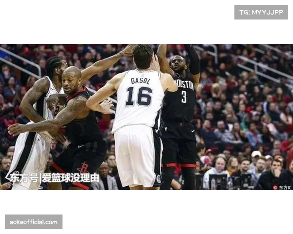 南特阿卡潘迪埃首发：五后卫体系对传统4-3-3的放弃